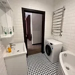 Lägenhet апарт на під голоском 15б 92-1 92-2 Lviv