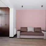 апарт на під голоском 15б 92-1 92-2 Lviv
