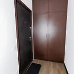 апарт на під голоском 15б 92-1 92-2 Lägenhet *