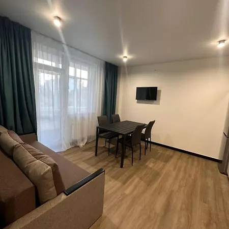 апарт на під голоском 15б *