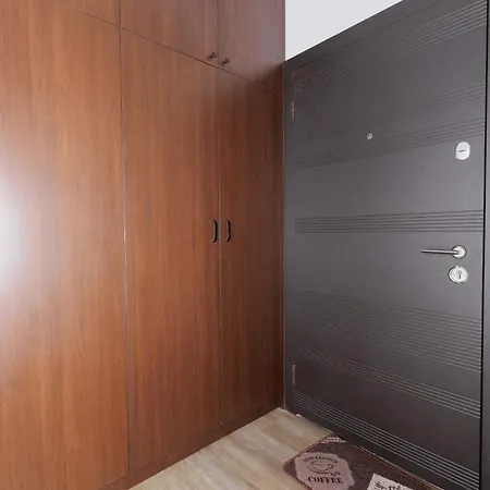 апарт на під голоском 15б Daire Lviv