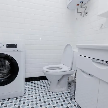 апарт на під голоском 15б *