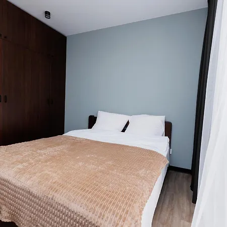 апарт на під голоском 15б Apartman *