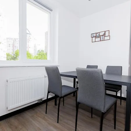 апарт на під голоском 15б